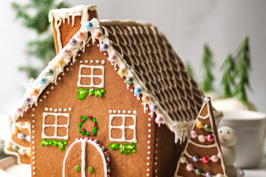 NYT Cooking - How to Make a Gingerbread House
