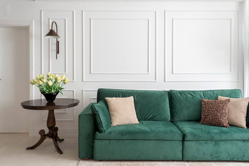 8-sofa-retratil-para-espacos-pequenos-sofa-retratil-verde-moba-arquitetura-alexandre-zelinski