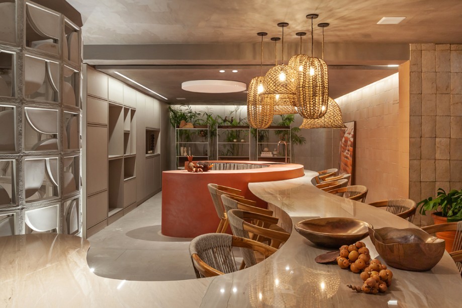 Cozinha Funcional. Ivia Maia e Mirlene Sales - CASACOR Minas Gerais 2021