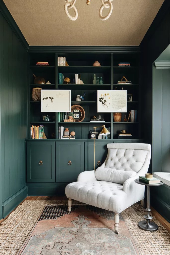 8-coisas-que-voce-pode-e-deve-comprar-de-segunda-mao-casa.com-the-spruce-2-kate-marker-interiors