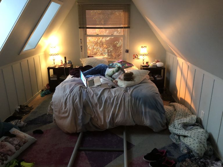 Quarto de Jules em Euphoria