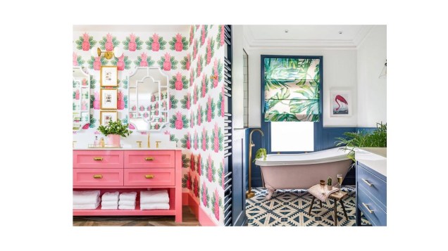 À esquerda: banheiro todo rosa com papel de parede de abacaxi.À direita: banheiro azul com detalhes rosas e verdes.