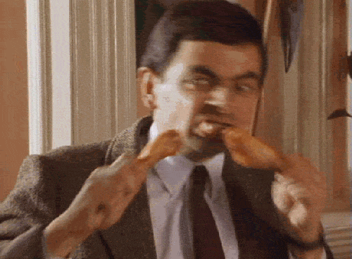 Mr. Bean comendo asinhas de frango