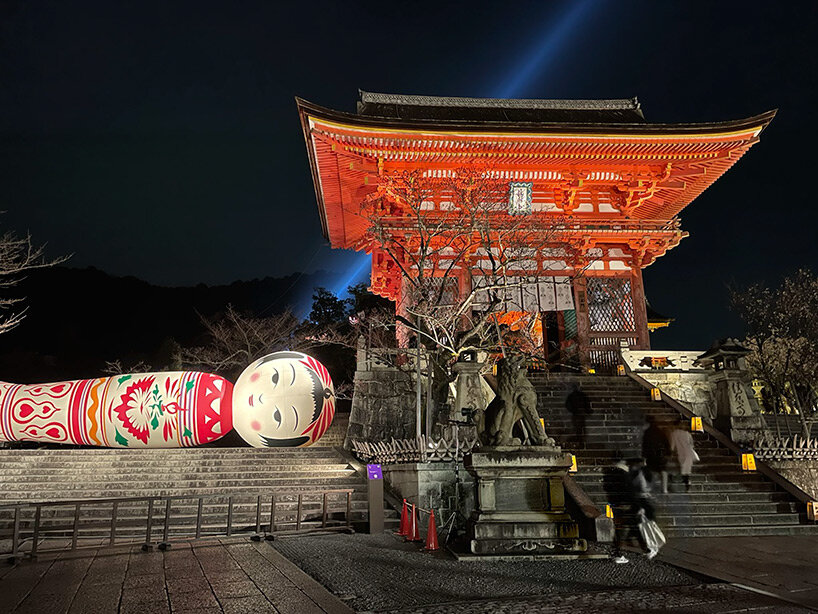templo-no-Japao-tem-uma-boneca-Kokeshi-gigante