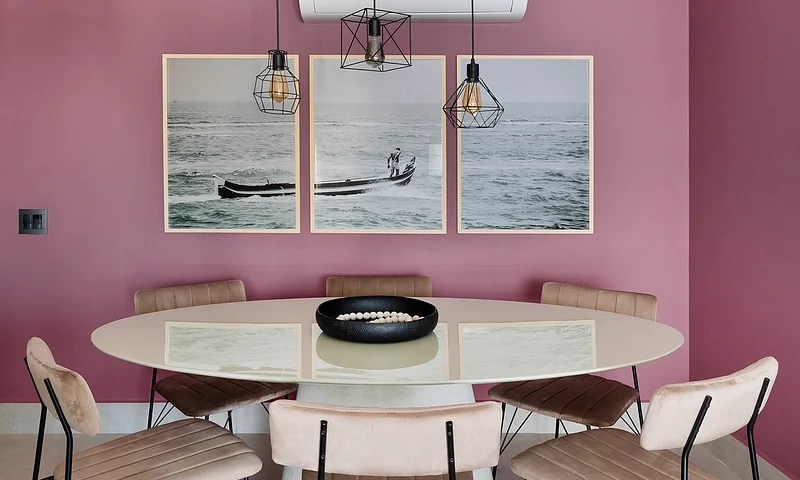 12 ideias de mesas redondas para decorar a sua sala de jantar