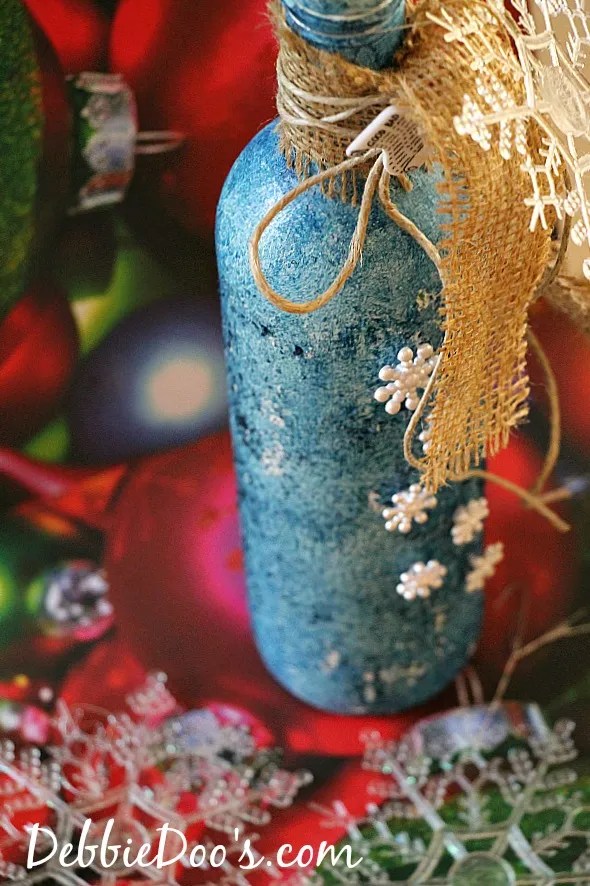 Ama decoração de Natal DIY? Um artesanato brilhante é a decoração perfeita para a época.