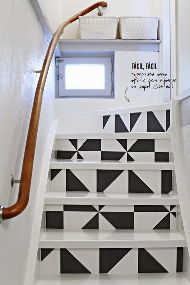 Papel de parede em escada