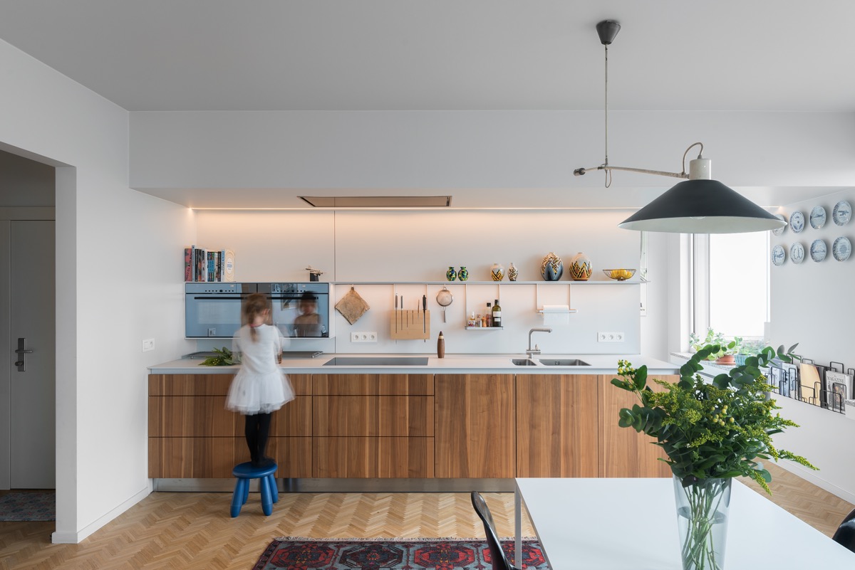 Cozinha de uma parede: conheça o modelo e veja inspirações