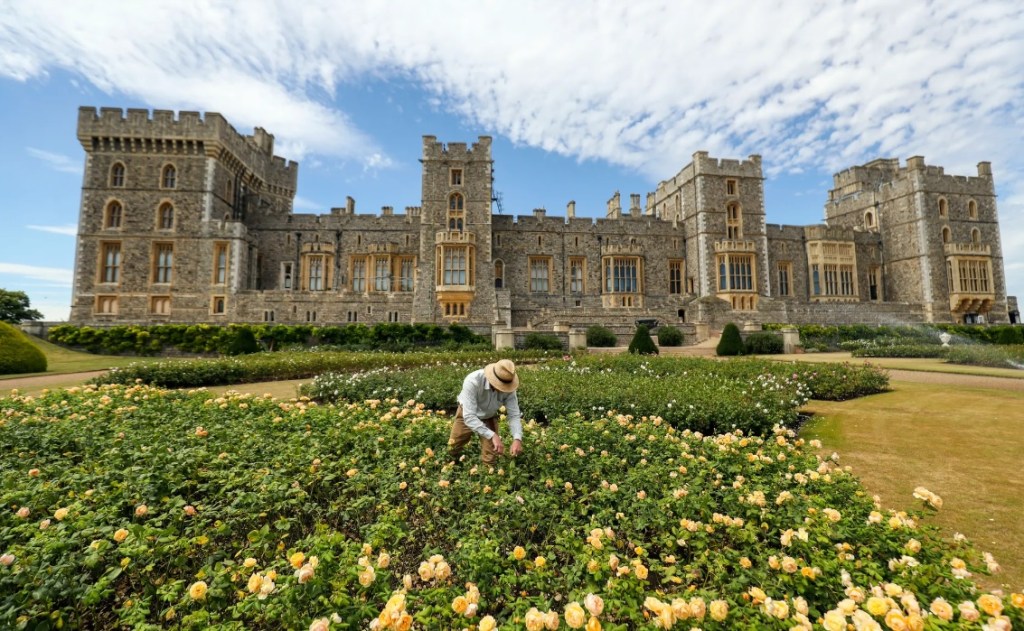 jardim-rainha-elizabeth-windsor-getty-vogue Jardim do castelo de Windsor