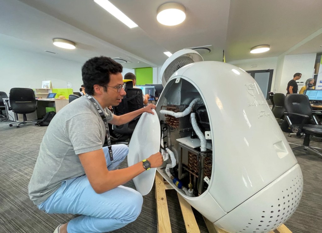 maquina-energia solar-agua Máquina da startup Kumulus, que produz água a partir de energia solar