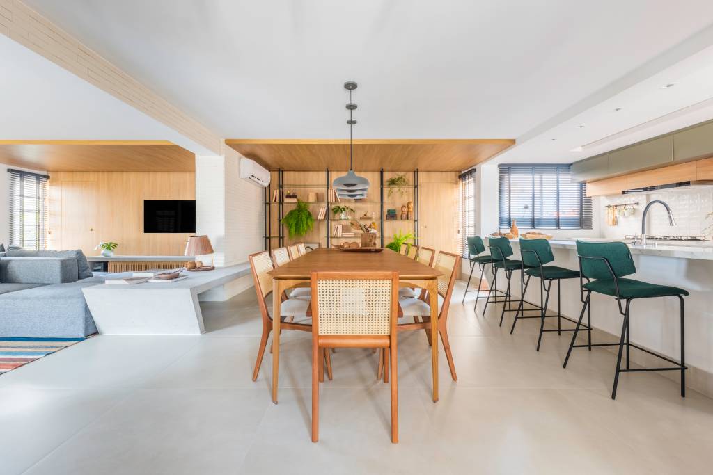 concreto-ape-180m-composto-dois-imoveis-calamo-arquitetura-fotos-guilherme-pucci-20-sala-estar-jantar-integradas concreto-ape-180m-composto-dois-imoveis-calamo-arquitetura-fotos-guilherme-pucci-20-sala-estar-jantar-integradas