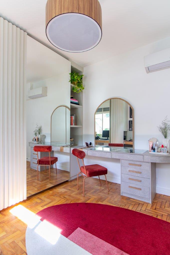 Closet com penteadeira