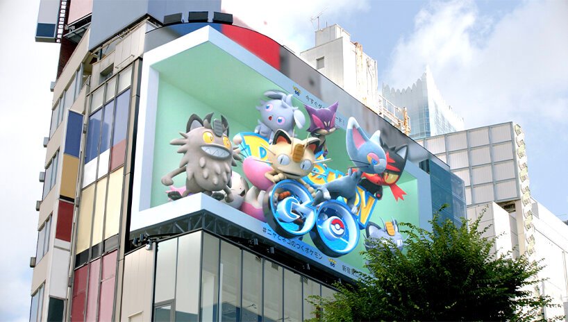 Outdoor tridimensional em esquina de prédio com pokemon.