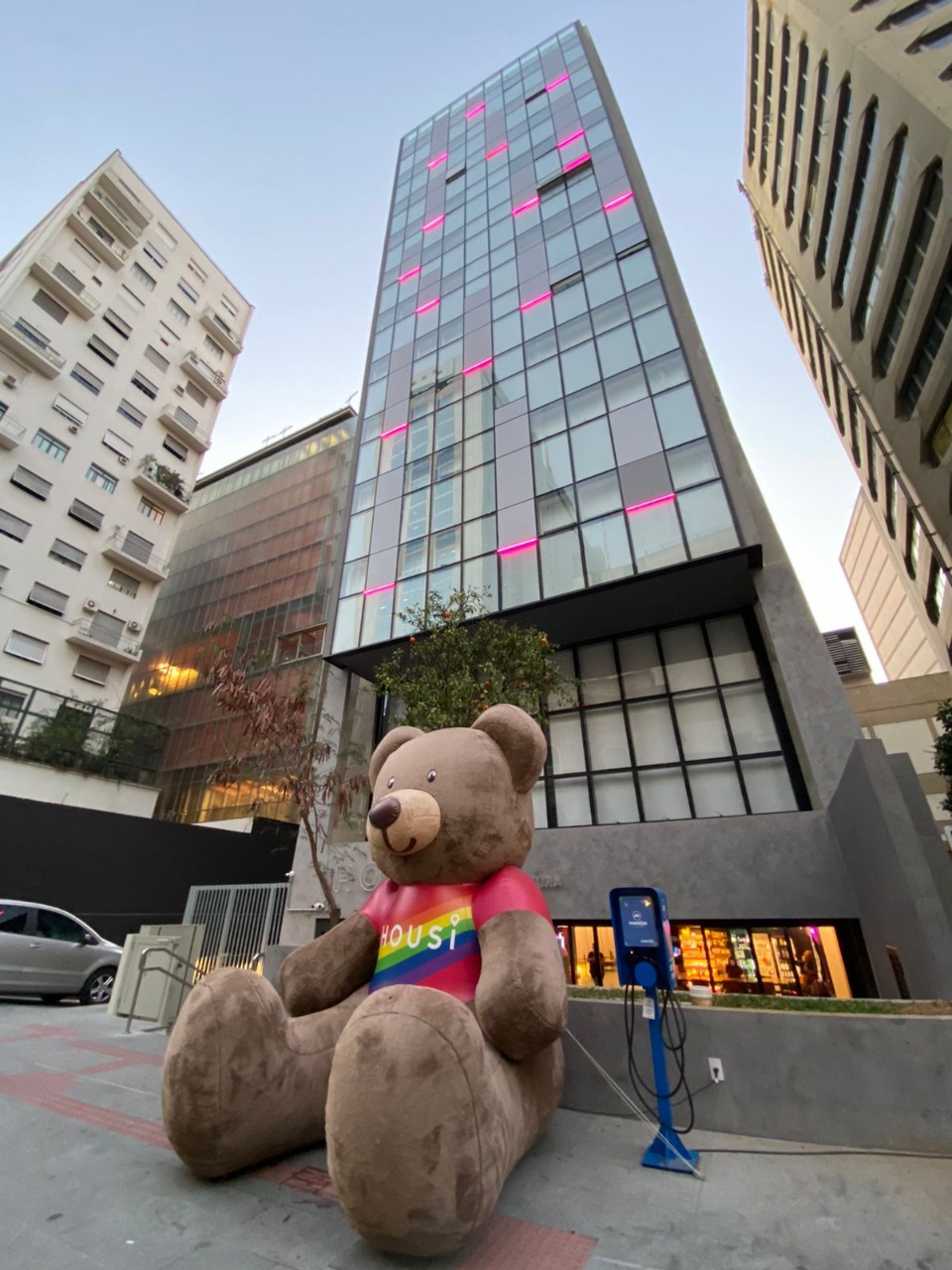 Housi Paulista