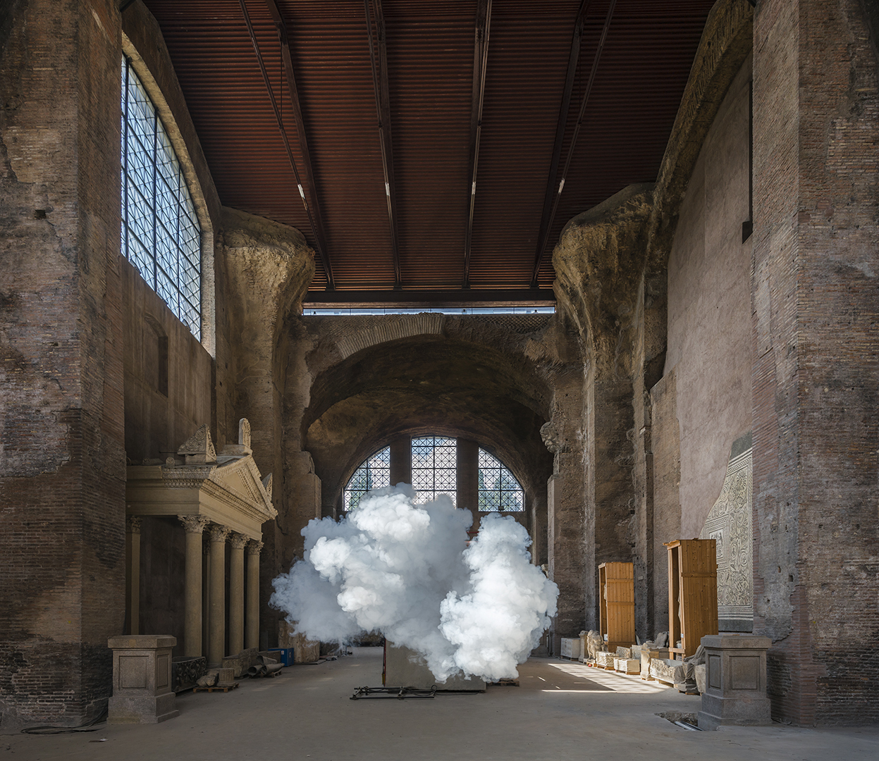 Artista holandês cria nuvens reais em ambientes fechados