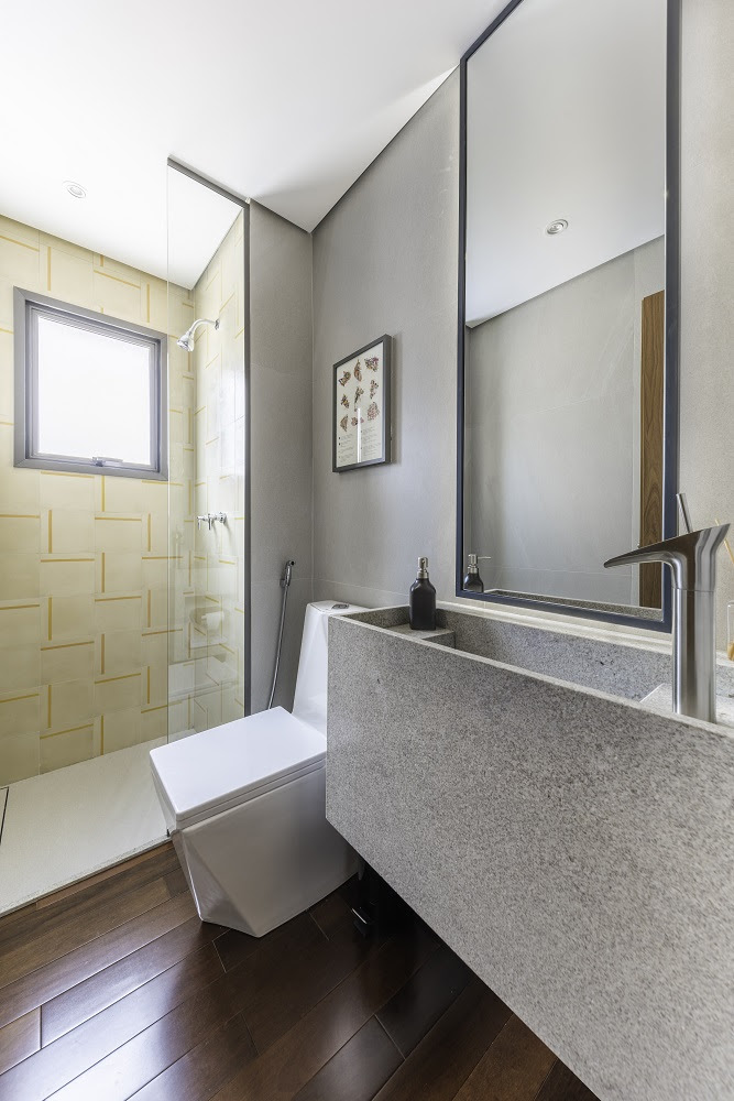 Banheiro em projeto de Bruno Moraes Arquitetura.