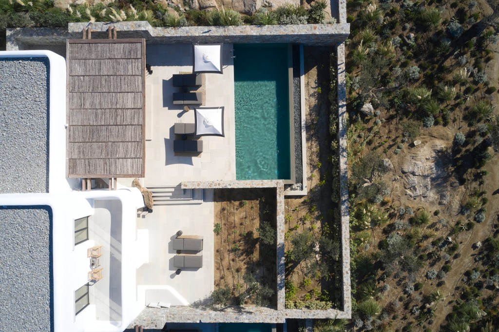 Kalesma Mykonos hotel resort grécia piscina jardim varanda