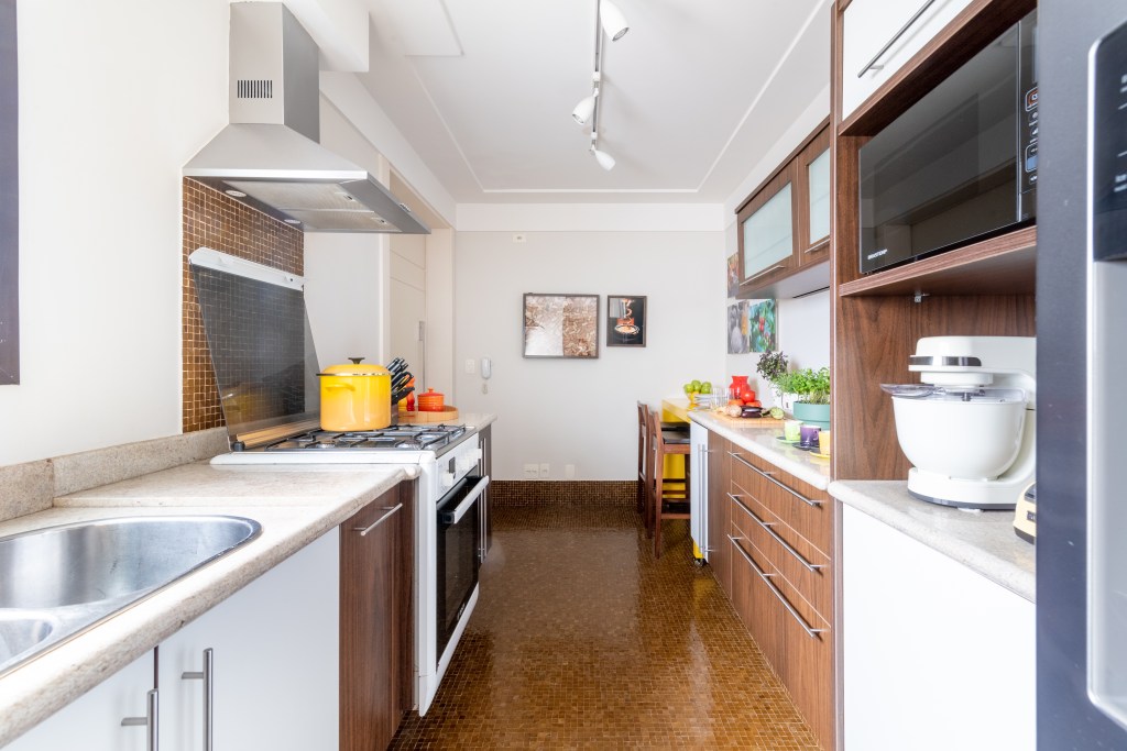 Cozinha; piso de cozinha; piso de pastilhas
