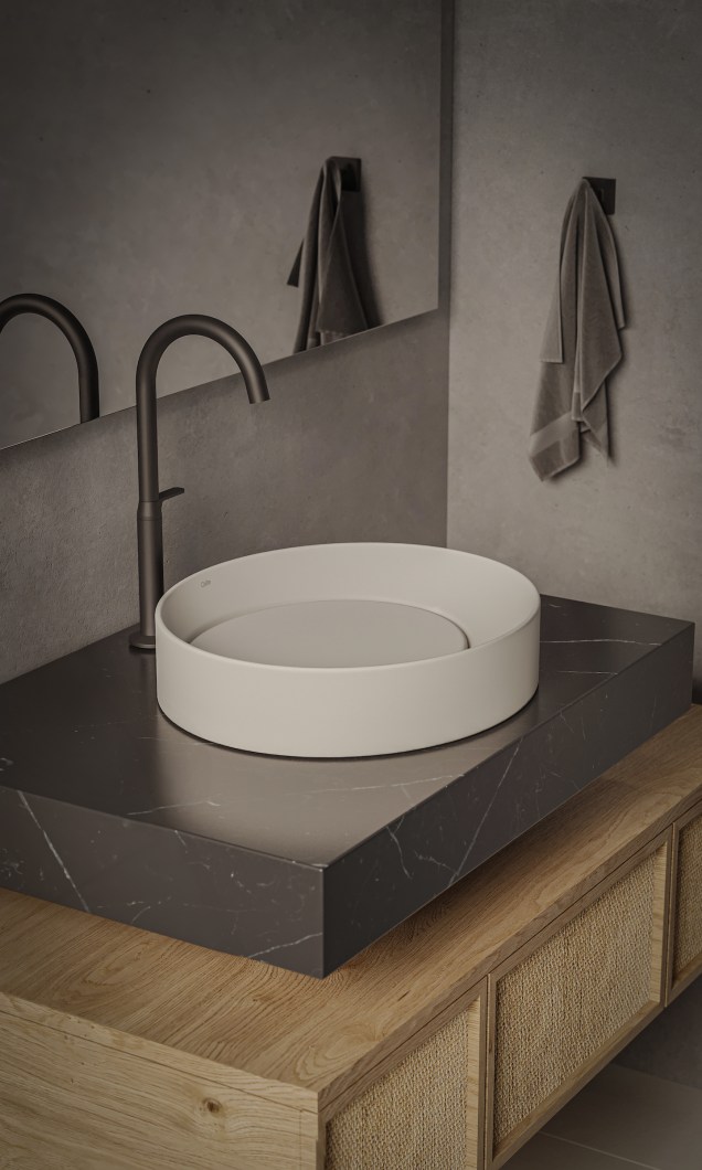 Linha Design: com um desenho minimalista, leve e versátil, os metais sanitários da linha Design, da Celite, estão disponíveis no acabamento cromado e preto matte, tudo isso para deixar o banheiro ainda mais charmoso e prático.