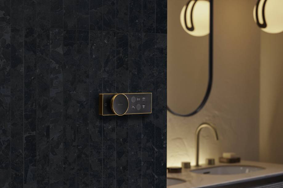 SPAN: a linha oferece dois designs (redondo e quadrado) com excepcional economia de água, melhor bloqueio de odores e desempenho de descarga. Uma nova abordagem de formas geométricas os banheiros Span apresentam linhas e curvas suaves produzidas no Brasil para o mercado local. SPAN: a linha oferece dois designs (redondo e quadrado) com excepcional economia de água, melhor bloqueio de odores e desempenho de descarga. Uma nova abordagem de formas geométricas os banheiros Span apresentam linhas e curvas suaves produzidas no Brasil para o mercado local.