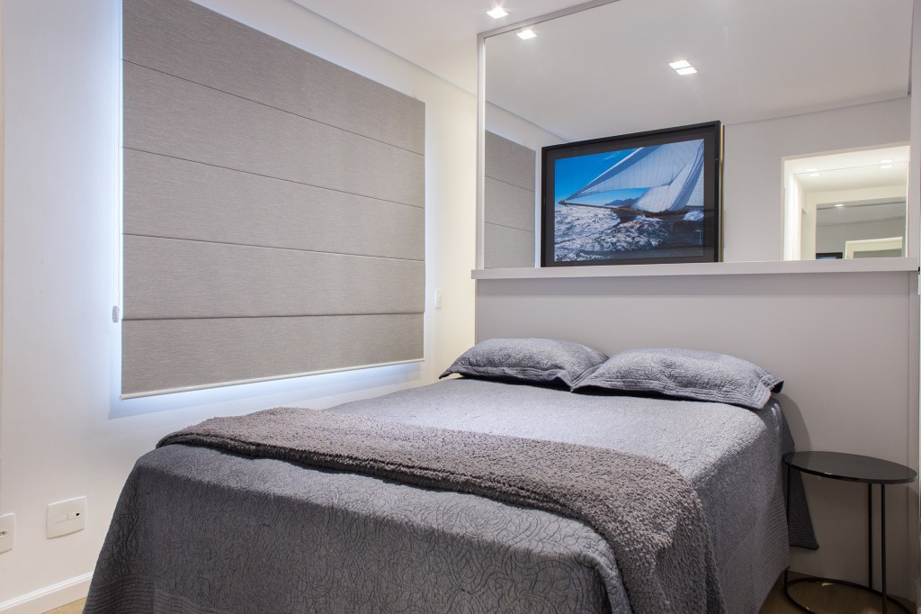 Cinza azul lavanderia armário apê 29 m2 Inovando Arquitetura decoração estudio quarto cama quarto cortina