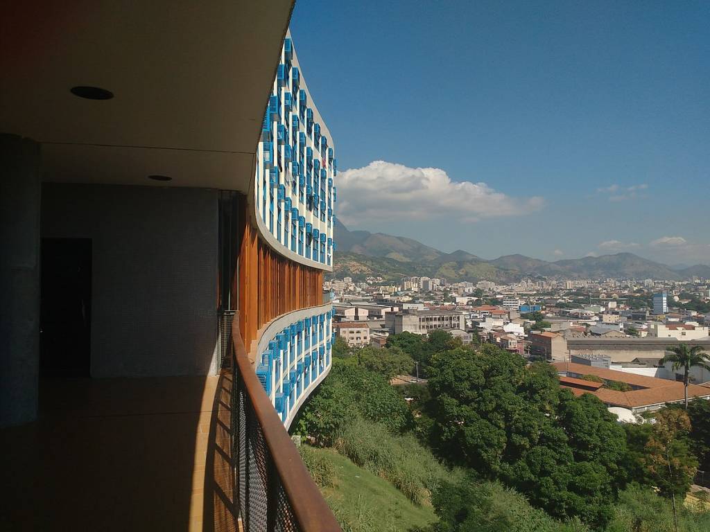 lavanderia-pedregulho-reidy-wikimedicommons-03 Conjunto Residencial Prefeito Mendes de Moraes