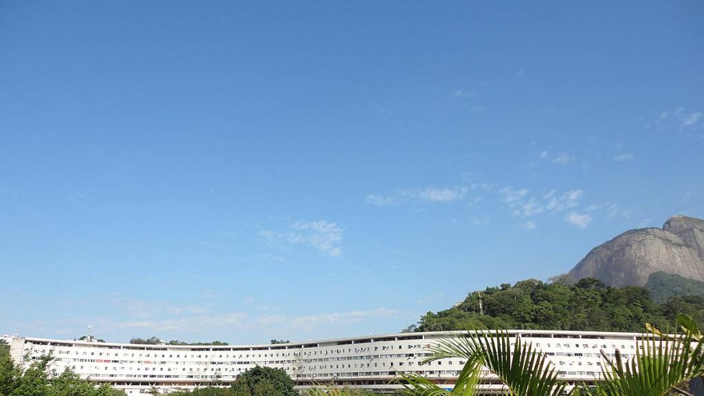 lavanderia-pedregulho-reidy-wikimedicommons-04 Conjunto Residencial Prefeito Mendes de Moraes