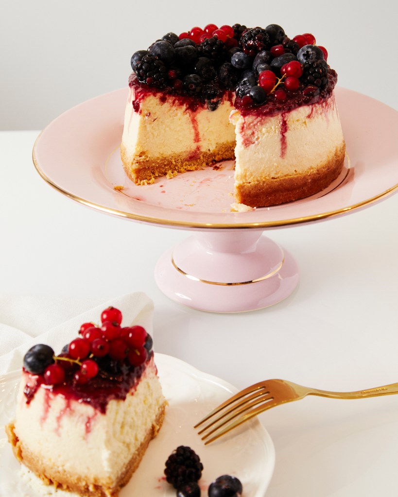 Receita: aprenda a fazer o cheesecake saudável da Isabela Akkari