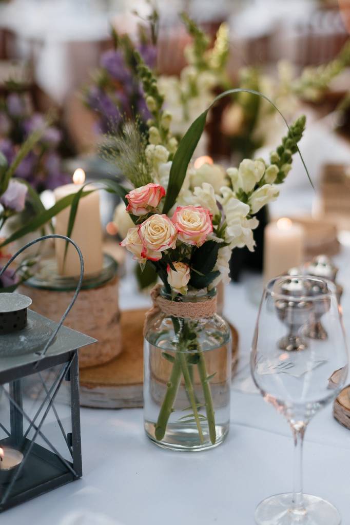 table-decorations-5475292_1280