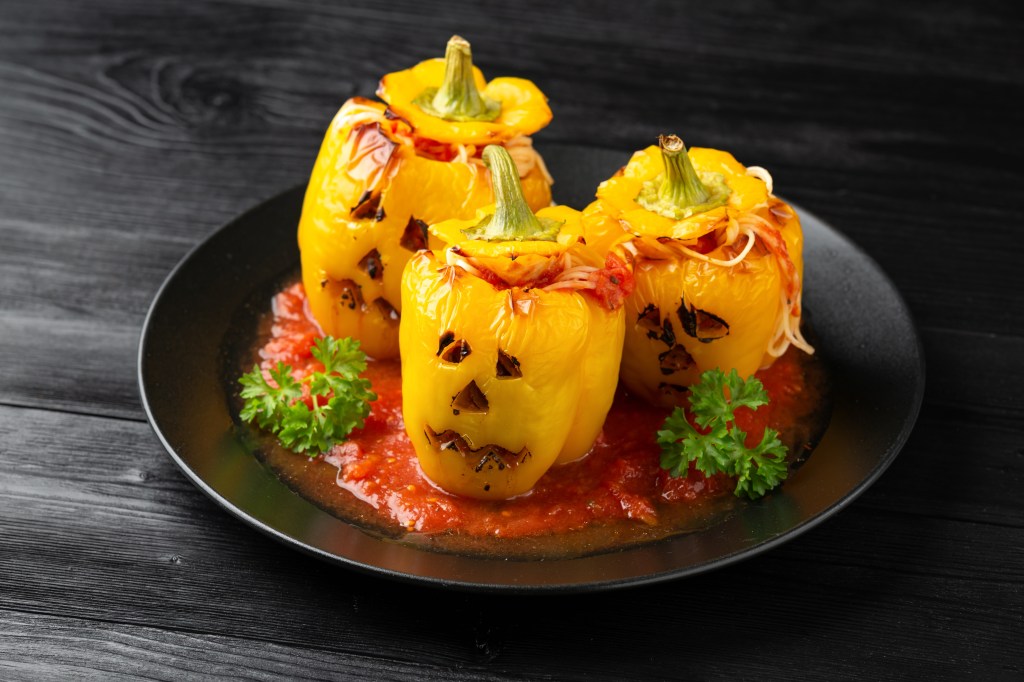 Halloween: receita de Jack-o'-lantern feito de pimentão