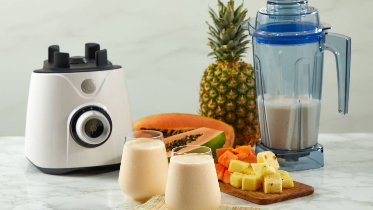 Smoothie de mamão e abacaxi