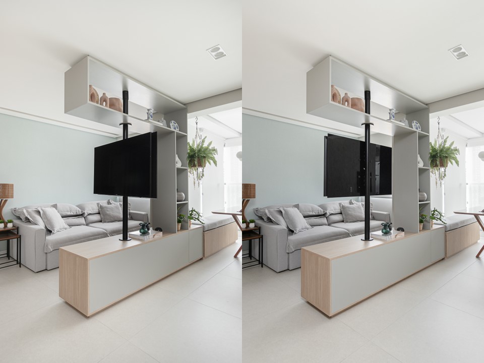 Estante com suporte giratório para TV integra estar e cozinha em apê. Projeto de Atelier C2H.a. Na foto, sala de tv.