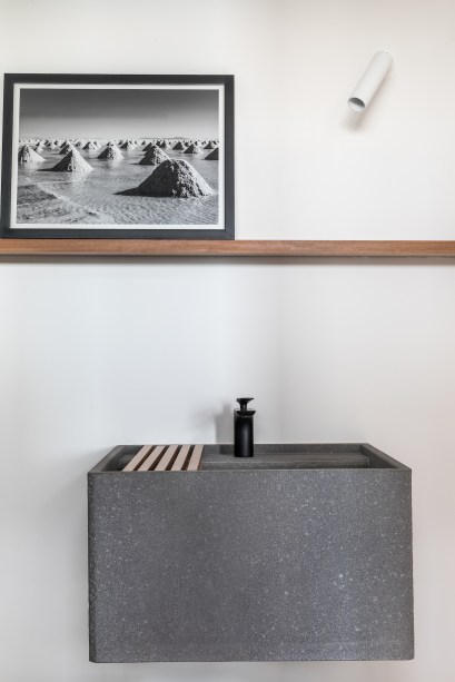 Cobertura deslumbrante de 760 m² na praia tem cozinha gourmet e piscina