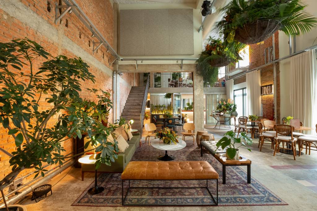 6 restaurantes de São Paulo com culinária e decorações marcantes! Na foto, Janela Espaço de Eventos.