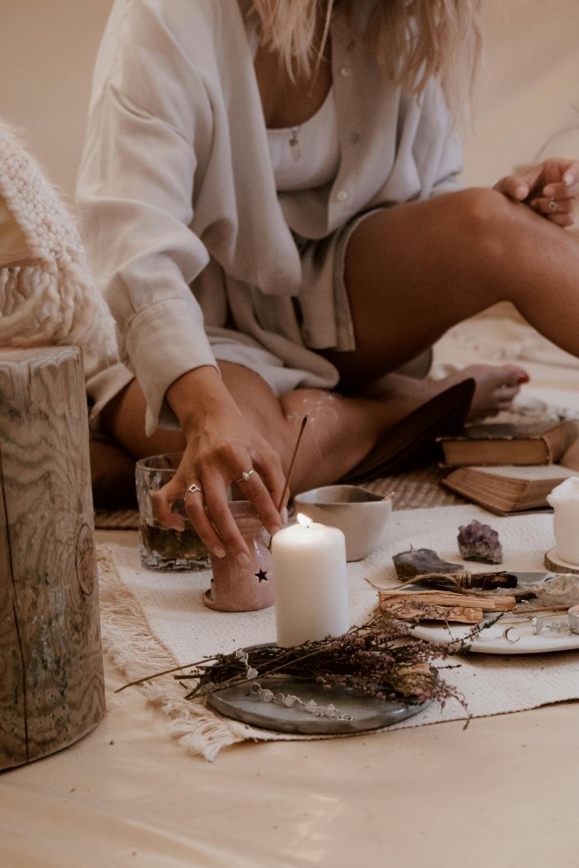 Dicas para atrair boas energias e renovar o lar antes da chegada de 2025