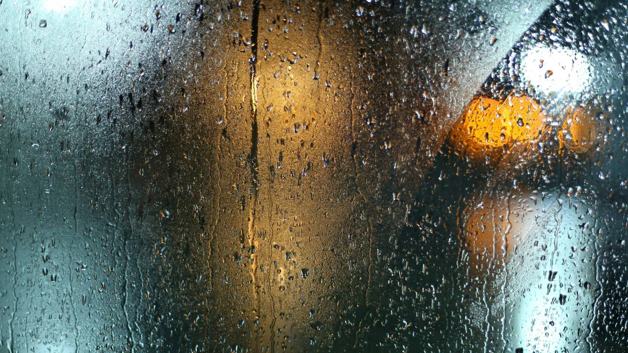 Faltou Luz? Descubra os itens essenciais para ter em casa