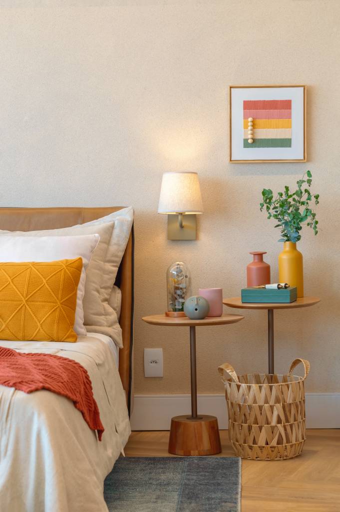 Estilo boho traz leveza e fluidez a estúdio de 34 m². Mantô Arquitetura. Quarto.