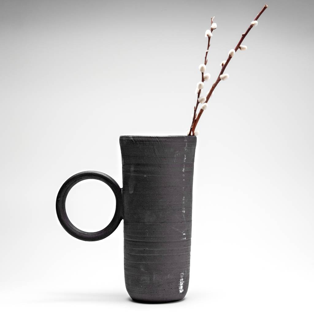 Vasos de cerâmica: 5 dicas para usá-los na decoração