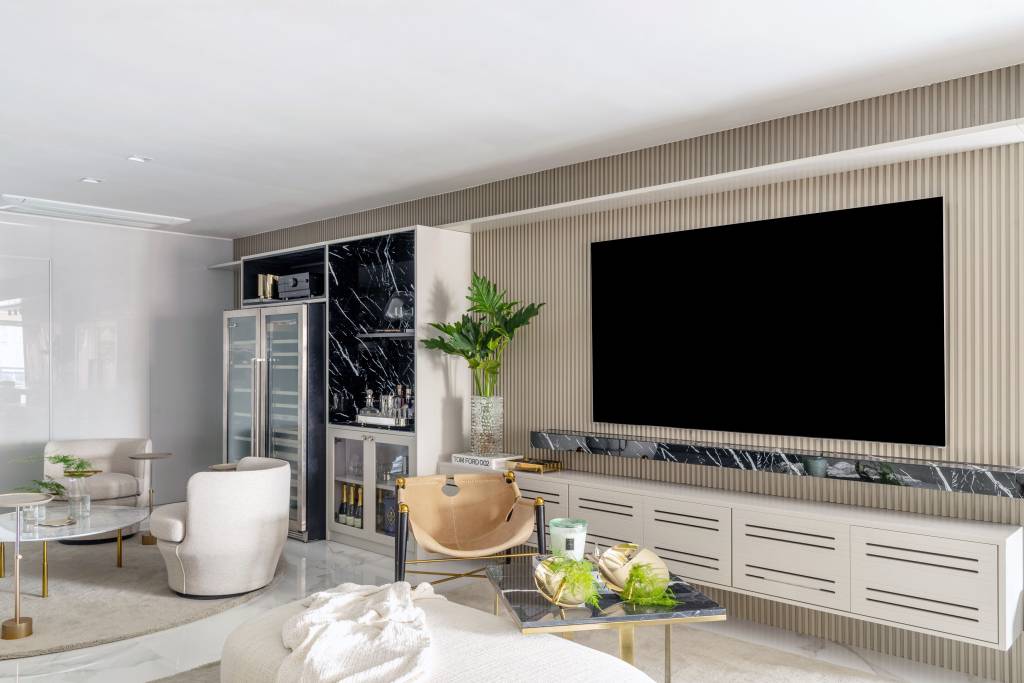 Apê de 240 m² em Belém tem lounge wine bar na área social