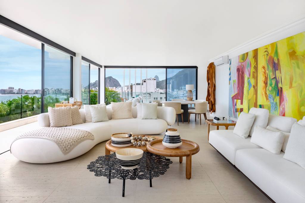 Carnaval junto com Anitta por R5: Airbnb e cantora fazem collab para celebrar o Carnaval