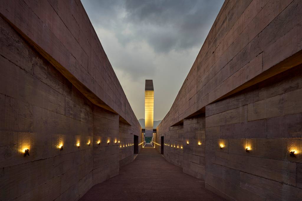 Memorial Brumadinho propõe reflexão e ressignificação do local da tragédia. Projeto de Gustavo Penna Arquitetos Associados.