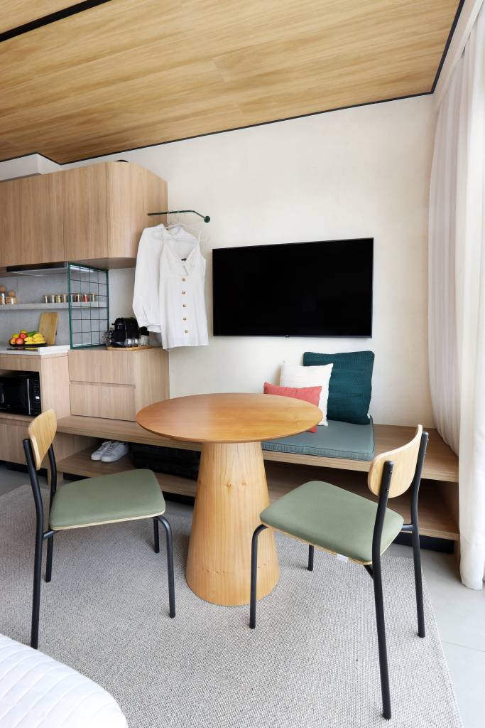 Mini estúdio de 19 m² tem charme de hotel com funcionalidade de apê. Projeto de Studio Manaô.