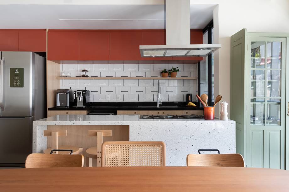 Cozinhas coloridas: 42 ideias criativas para um espaço cheio de vida