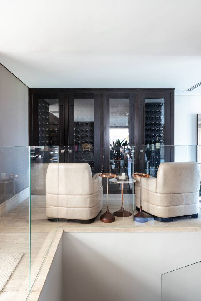 Vidros: veja principais tipos, recomendações de espessura e aplicações na decoração. Projeto de Dantas & Passos Arquitetura.