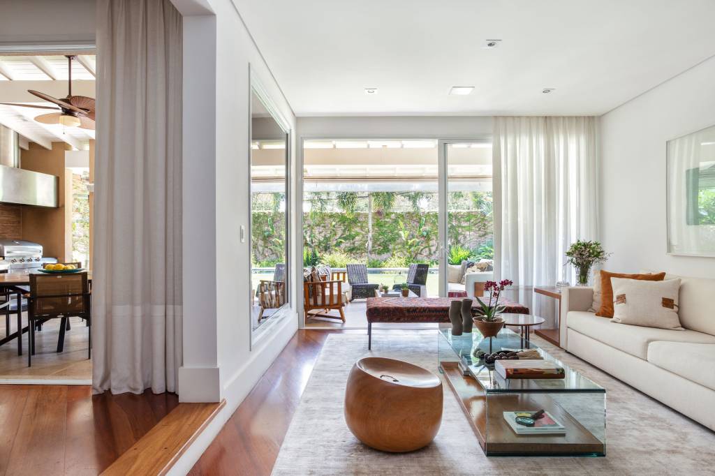 Vidros: veja principais tipos, recomendações de espessura e aplicações na decoração. Projeto de Dantas & Passos Arquitetura.