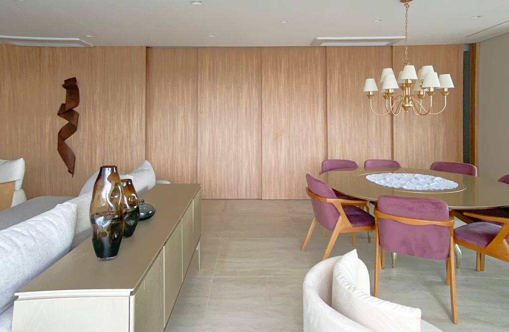 4 estilos de buffets para salas de estar e jantar elegantes e funcionais. Projeto de Daniela Funari.