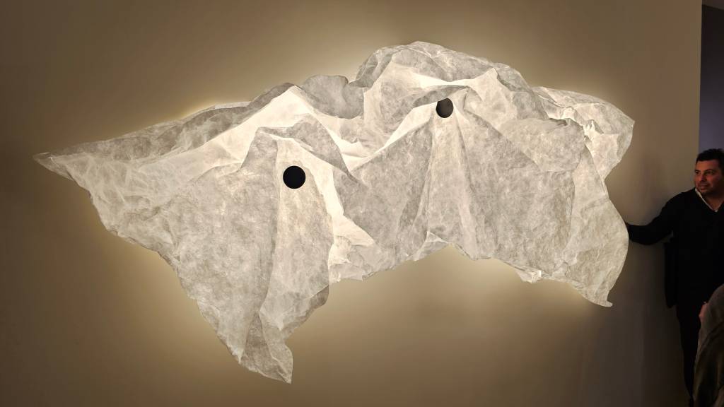 Luminária Maap, apresentada por Flos na Euroluce 2025