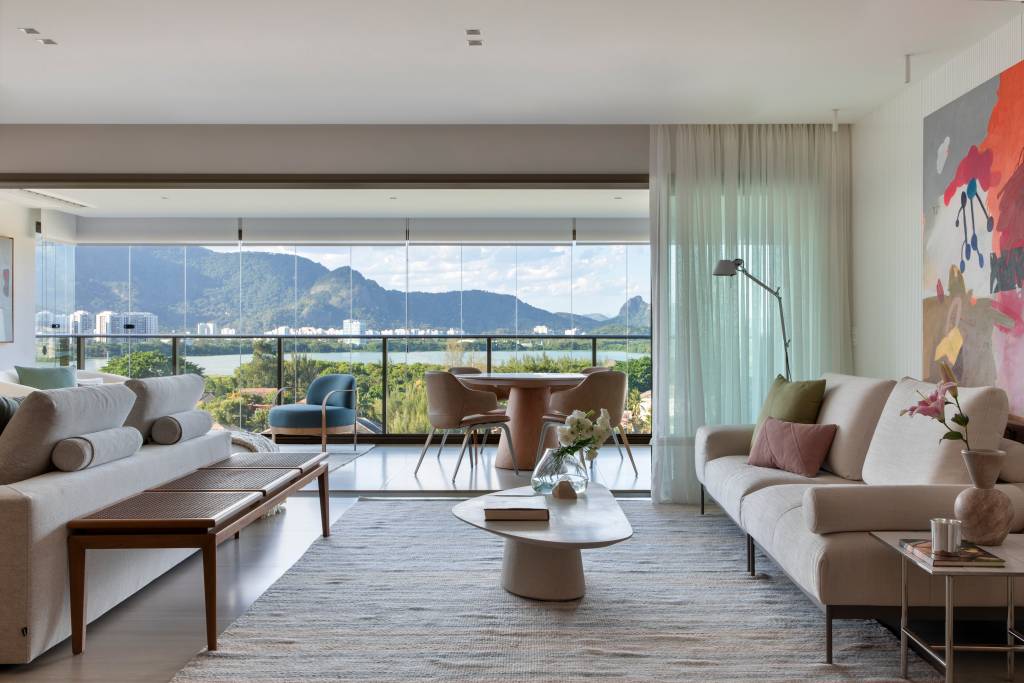 apartamento-tem-adega-para-200-garrafas-com-revestimento-em-folha-de-carvalho-beta-arquitetura-14 Apartamento tem adega para 200 garrafas com revestimento em folha de carvalho. Projeto de Beta Arquitetura.