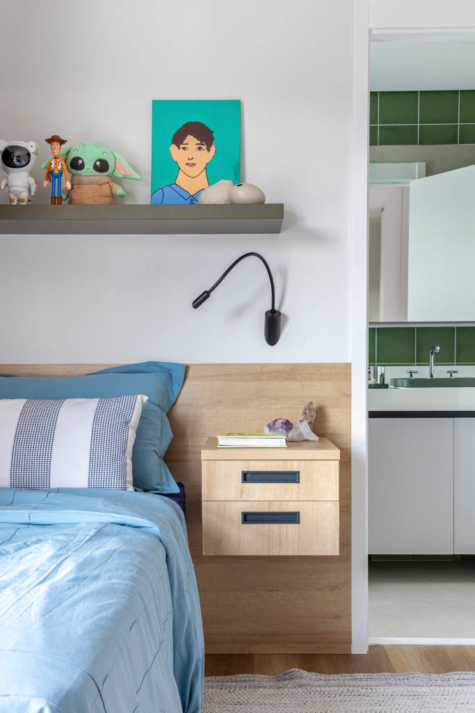 apartamento-tem-adega-para-200-garrafas-com-revestimento-em-folha-de-carvalho-beta-arquitetura-15 Apartamento tem adega para 200 garrafas com revestimento em folha de carvalho. Projeto de Beta Arquitetura.