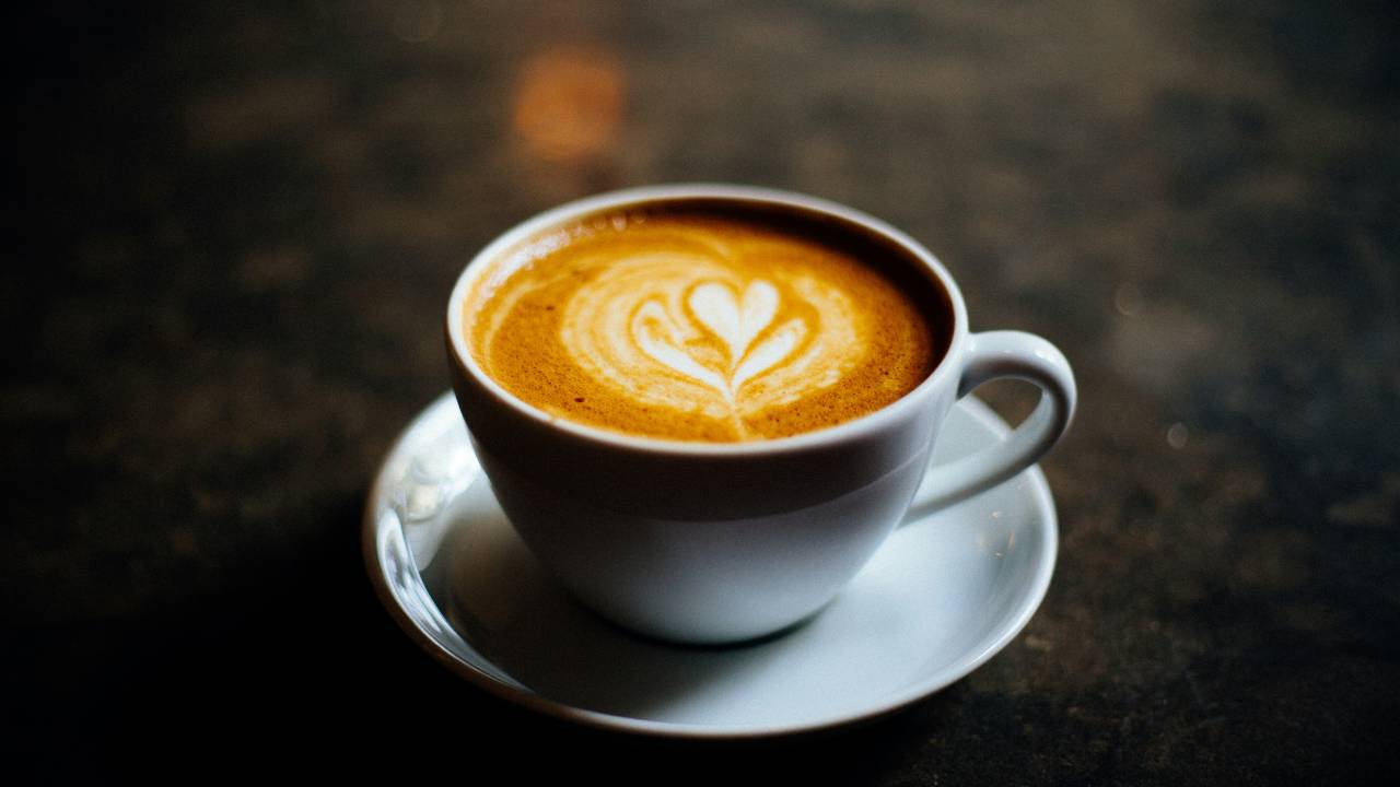 Café em receitas salgadas? Veja ideias para incorporar a bebida em pratos e sobremesas